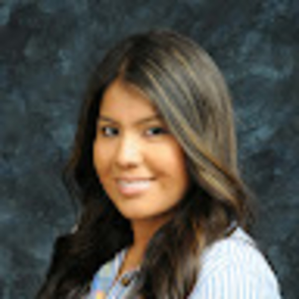 Meet your Posher, Karina